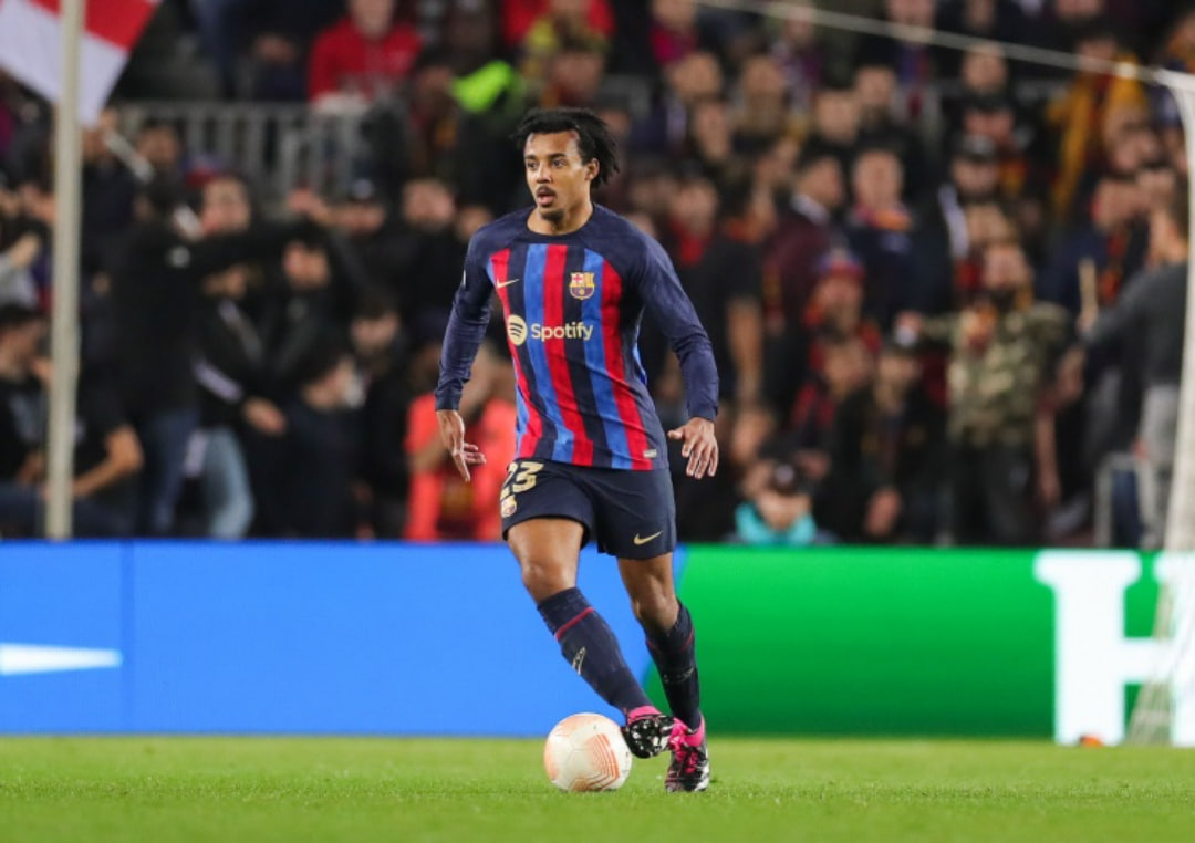 巴萨转变战术？孔德或取代阿劳霍防守姆巴佩