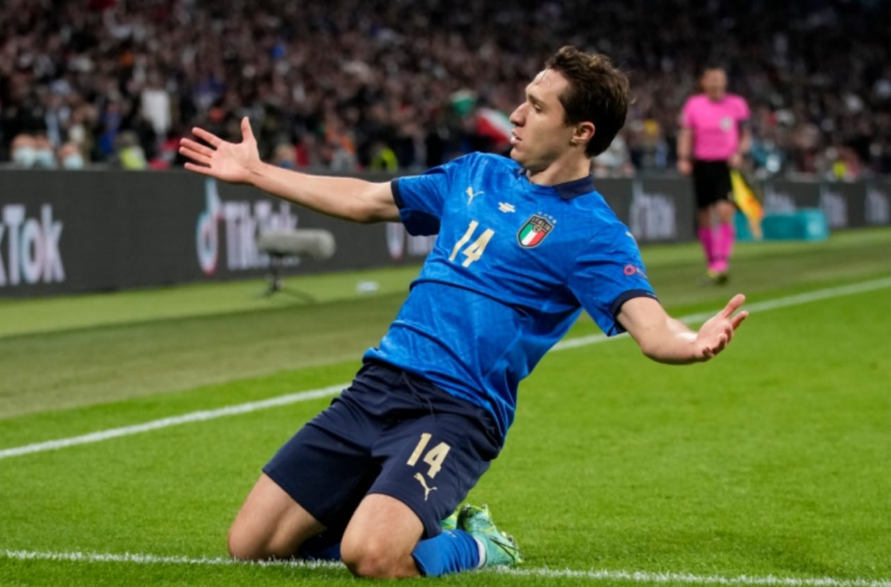 小基耶萨转会悬念迭起，阿森纳与利物浦暗中角逐