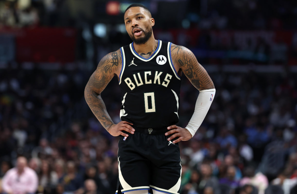 助攻如潮！利拉德三分7中2、17分9助攻率队出击